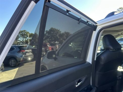 Used 2024 Toyota Grand Highlander XLE image 18