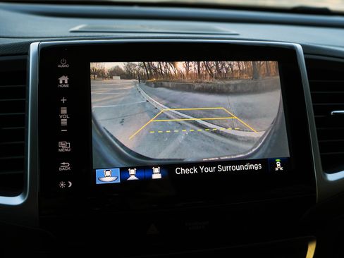 Used 2020 Honda Ridgeline RTL-E image 32