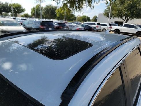 Used 2025 Honda CR-V Sport-L image 10