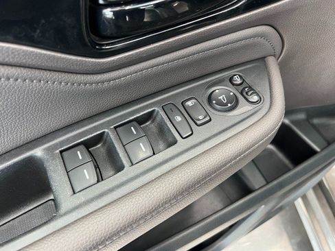 Used 2018 Honda Odyssey Elite image 27