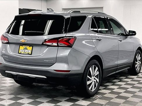 Used 2024 Chevrolet Equinox Premier image 11