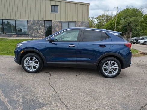 Used 2023 Buick Encore GX Preferred w/ Cold Weather Comfort Package AWD/4WD image 2