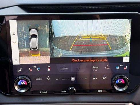 Used 2023 Lexus RX 350 Premium Plus w/ Cold Area Package FWD image 31