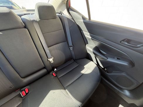 Used 2025 Nissan Altima 2.5 SV image 37