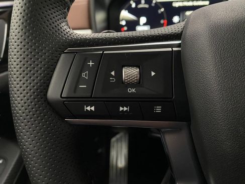 New 2025 Mitsubishi Outlander SEL image 15