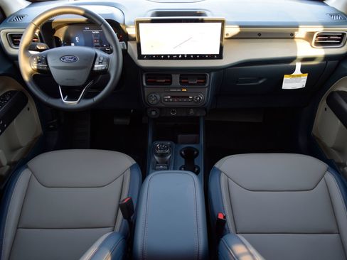 New 2026 Ford Maverick Lariat image 7