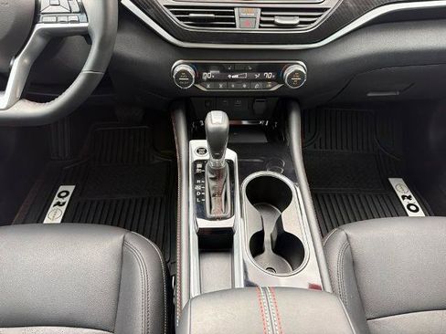 Certified 2025 Nissan Altima 2.5 SR w/ SR Premium Package FWD image 29