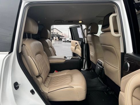 Used 2022 Nissan Armada Platinum AWD/4WD image 37