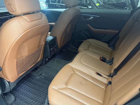 Used 2019 Audi Q8 Premium Plus image 19