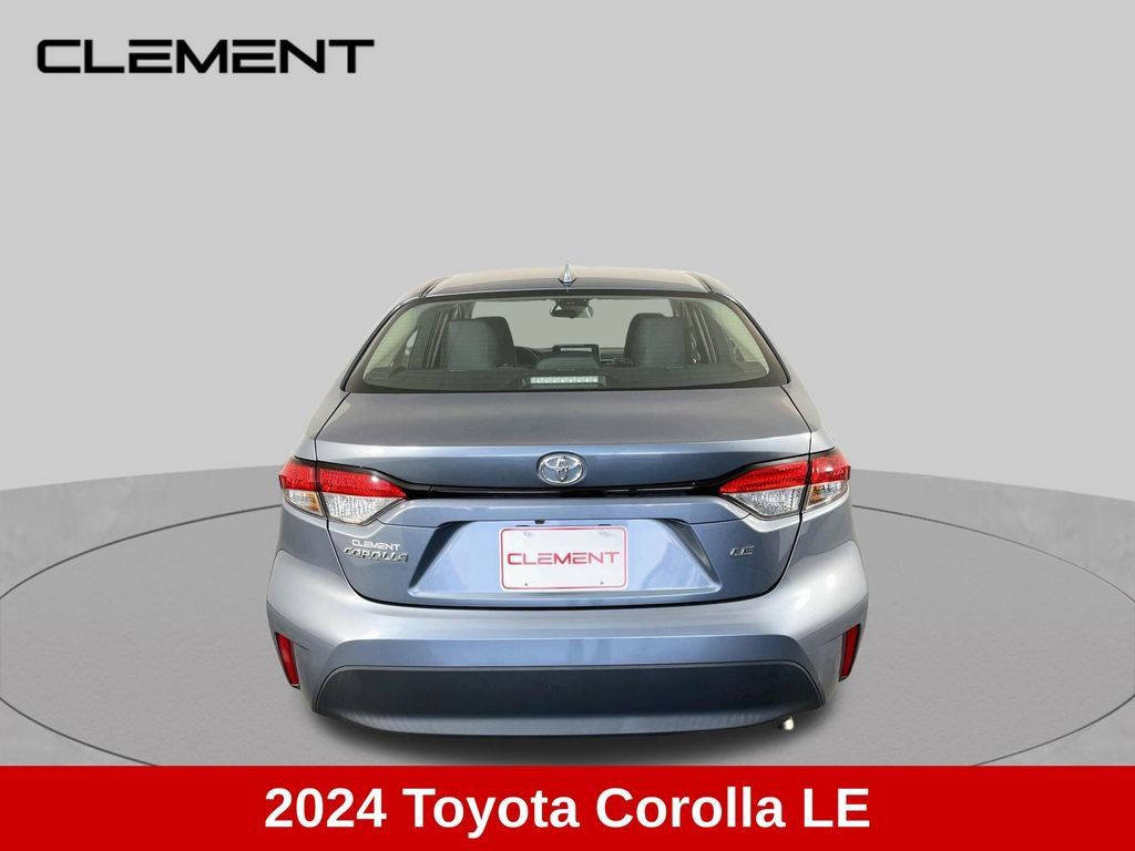 Used 2024 Toyota Corolla LE FWD image 4