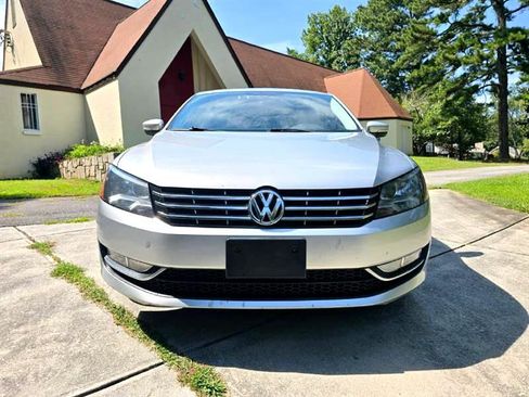 Used 2014 Volkswagen Passat TDI SEL Premium image 36