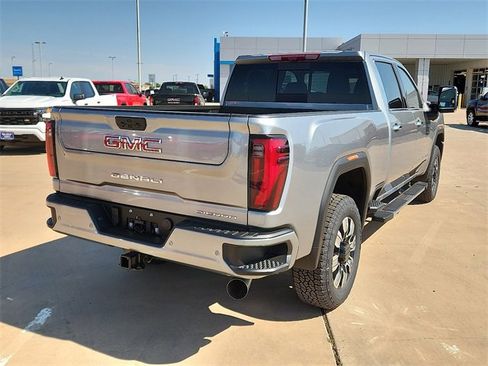 New 2025 GMC Sierra 2500 Denali w/ Denali Reserve Package image 4