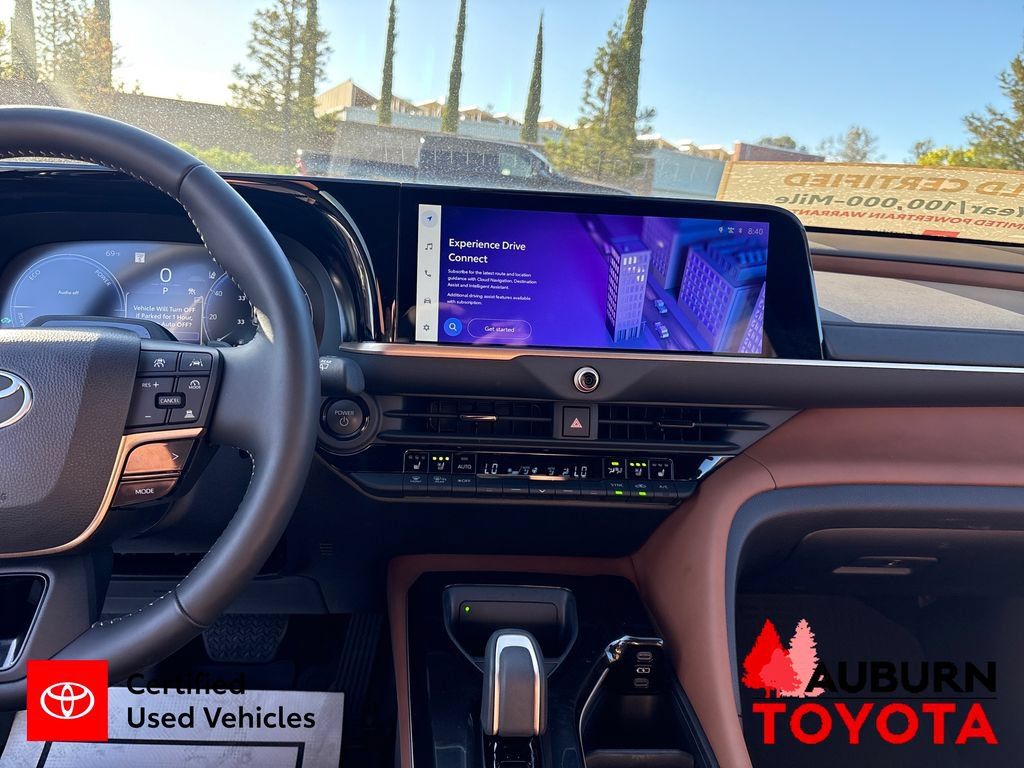 Certified 2025 Toyota Crown Signia w/ Advanced Technology Package AWD/4WD image 17