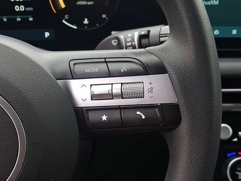 Used 2025 Hyundai Santa Cruz SEL image 25