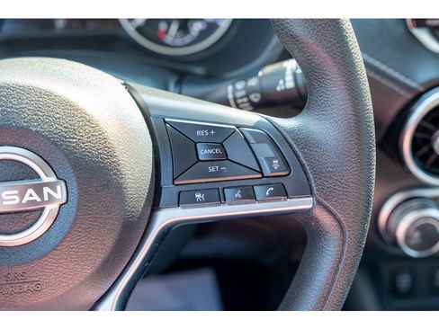 Used 2025 Nissan Sentra SV FWD image 18