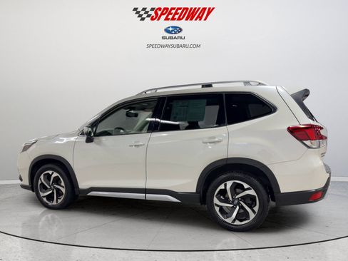 Certified 2023 Subaru Forester Touring w/ Popular Package #2 AWD/4WD image 9