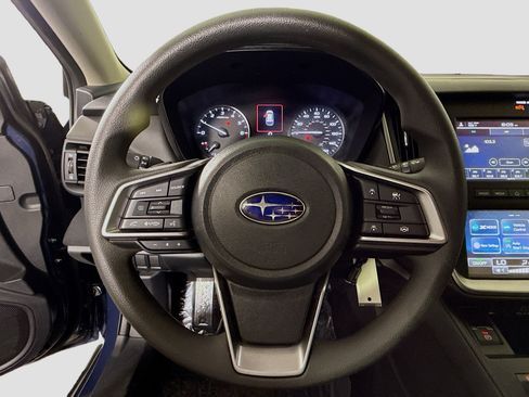 Used 2025 Subaru Outback AWD/4WD image 13
