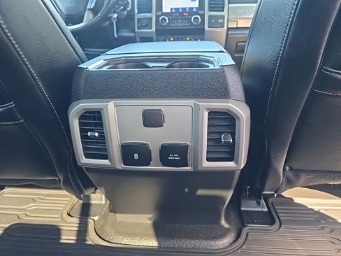 Used 2021 Ford F250 Lariat w/ FX4 Off-Road Package image 20