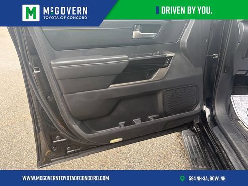 Used 2023 Toyota Sequoia Limited AWD/4WD image 19
