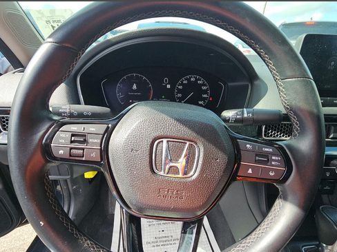 Used 2023 Honda Civic EX image 11