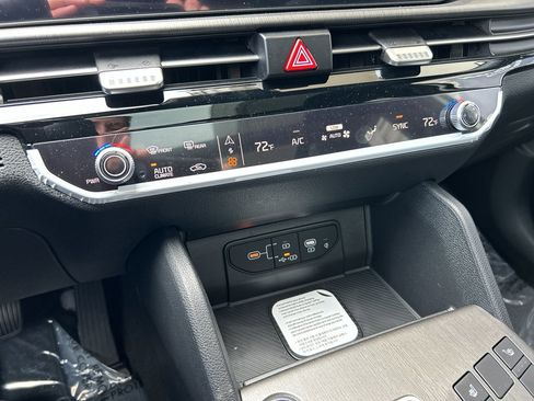 New 2026 Kia Sportage X-Line AWD/4WD image 24