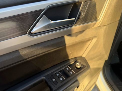 Used 2018 Volkswagen Atlas SE image 10