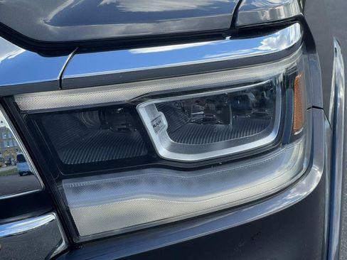 Used 2022 RAM 1500 Laramie AWD/4WD image 40
