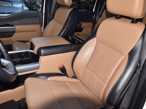 Used 2024 Ford F250 Lariat w/ Chrome Package image 33