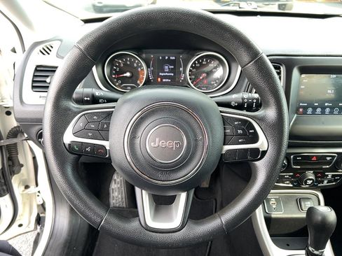 Used 2019 Jeep Compass Sport image 15