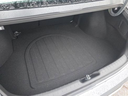 New 2026 Hyundai Elantra SEL Sport Premium FWD image 18