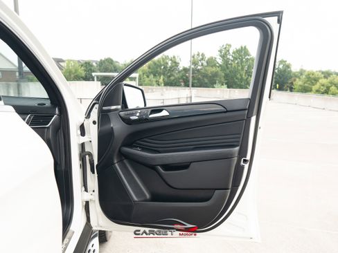 Used 2019 Mercedes-Benz GLE 43 AMG 4MATIC image 45