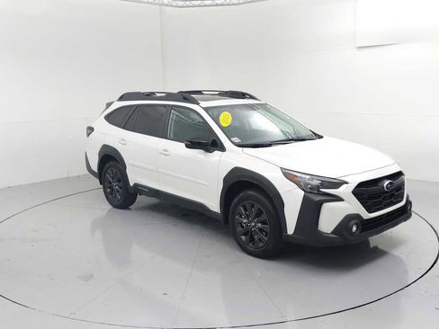 Certified 2025 Subaru Outback Onyx Edition XT w/ Popular Package #2 image 1