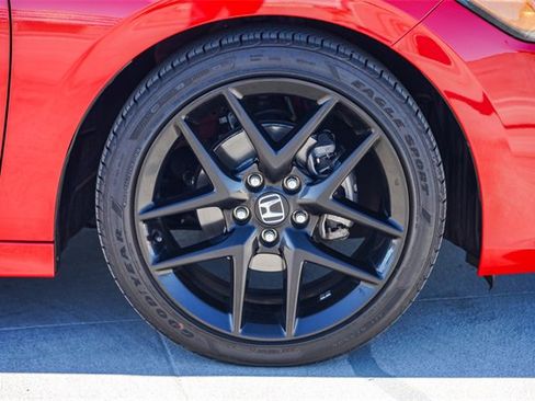 Used 2023 Honda Civic Sport image 12