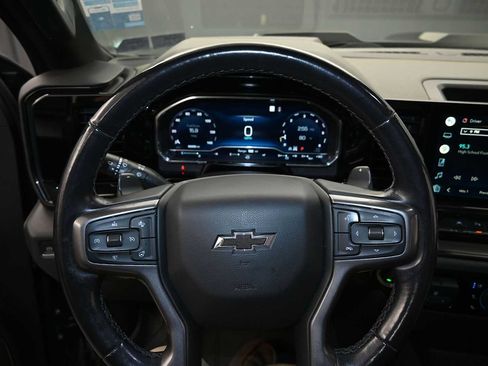 Used 2022 Chevrolet Silverado 1500 ZR2 w/ Technology Package AWD/4WD image 16