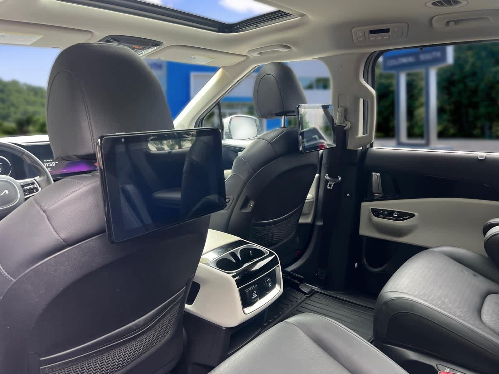 Used 2024 Kia Carnival SX Prestige FWD image 28