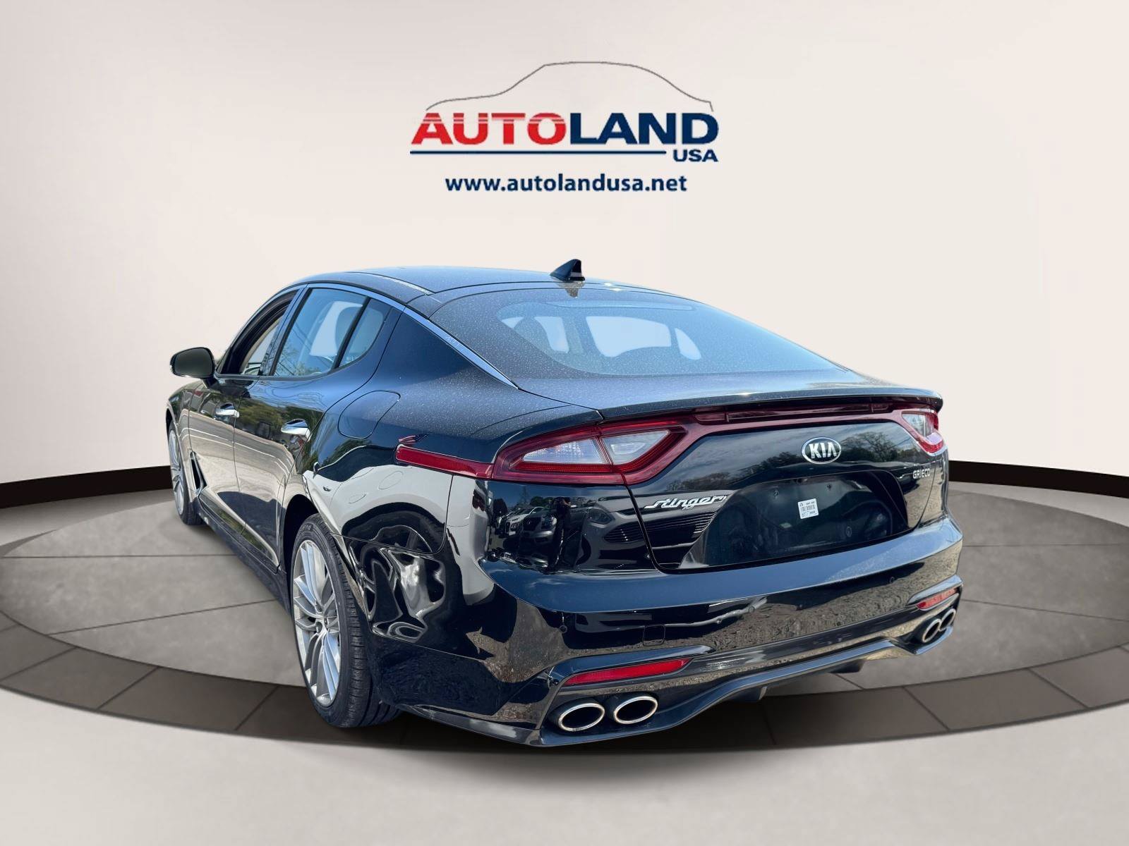 Used 2018 Kia Stinger RWD image 4