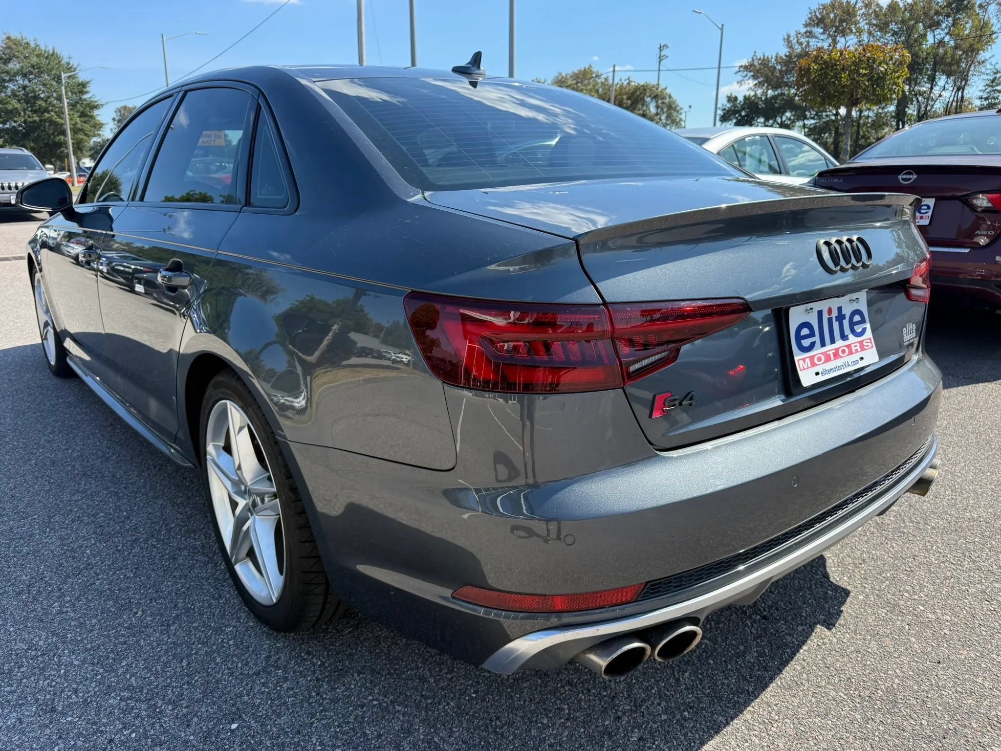 Used 2019 Audi S4 Prestige w/ Prestige Package AWD/4WD image 5