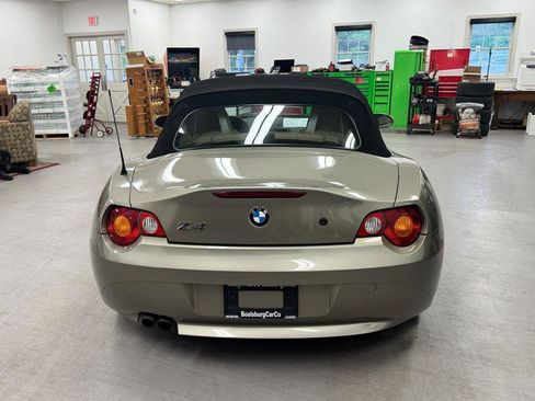 Used 2004 BMW Z4 2.5i RWD image 24