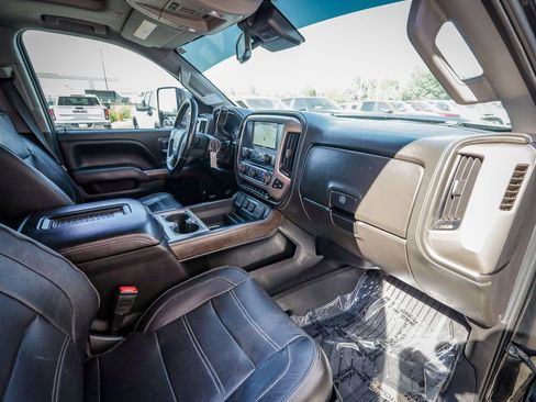 Used 2019 GMC Sierra 3500 Denali w/ Duramax Plus Package AWD/4WD image 23