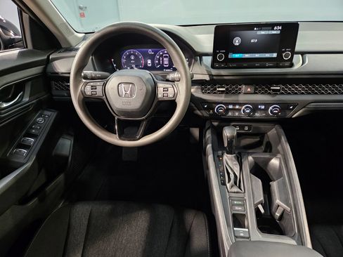 Used 2024 Honda Accord EX image 9