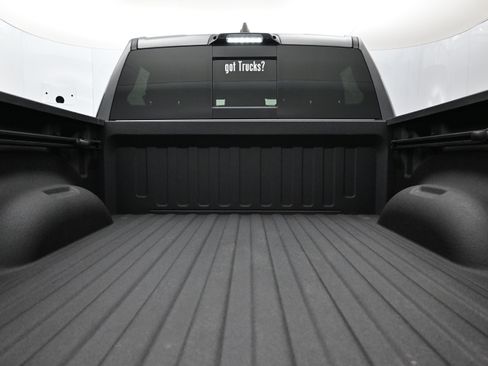 Used 2023 RAM 1500 Rebel w/ Rebel Level 2 Equipment Group AWD/4WD image 7