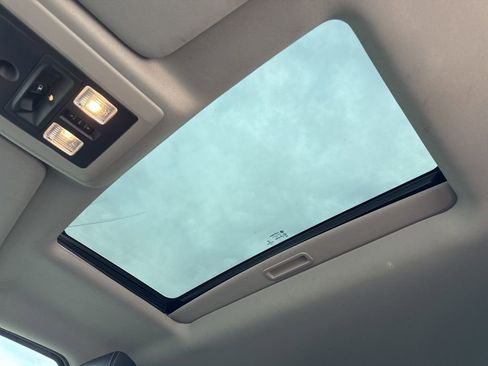 Used 2016 RAM 1500 Sport w/ Black Ram 1500 Sport Group image 35