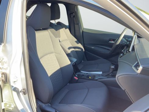 Used 2023 Toyota Corolla SE FWD image 20