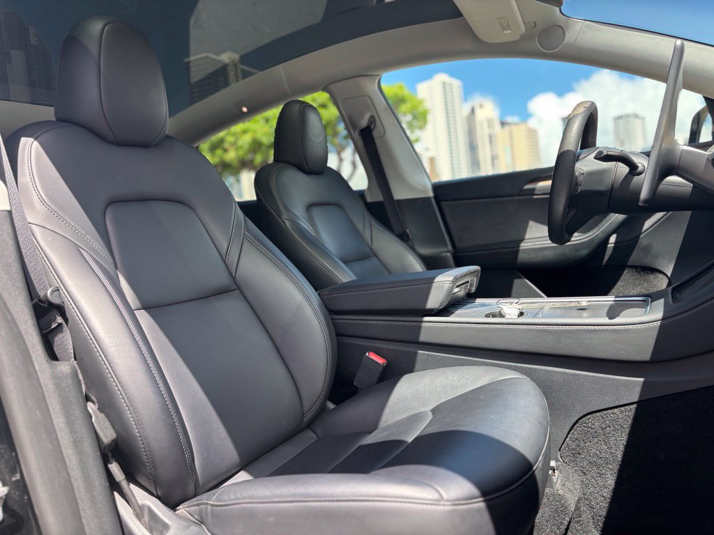 Used 2023 Tesla Model Y AWD image 8