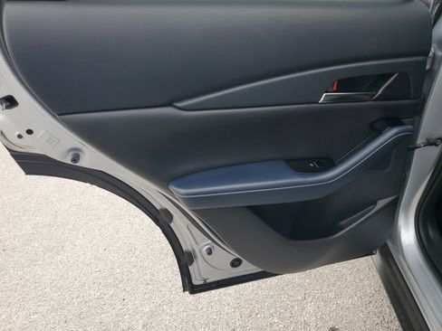 Used 2020 MAZDA CX-30 FWD w/ Preferred Package image 29