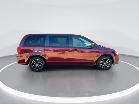 Used 2019 Dodge Grand Caravan GT image 9