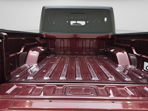 Used 2021 Jeep Gladiator Sport AWD/4WD image 19