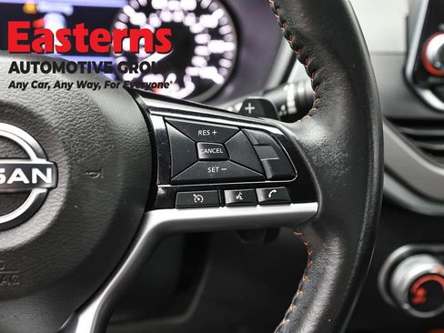 Used 2023 Nissan Altima 2.5 SR FWD image 16