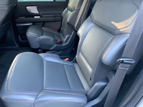 Used 2025 Ford Expedition Active image 20