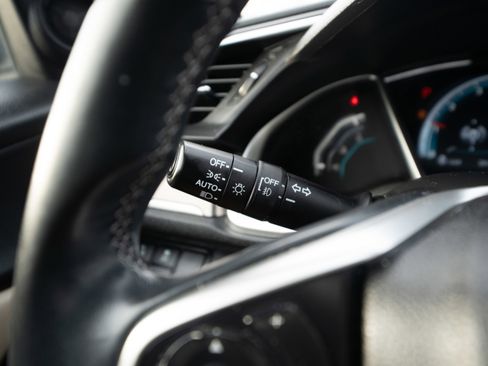 Used 2021 Honda Civic EX-L image 13